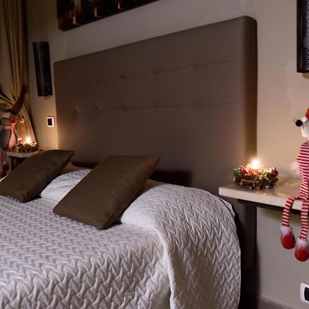 Domus Catone Apartment Rome Bagian luar foto