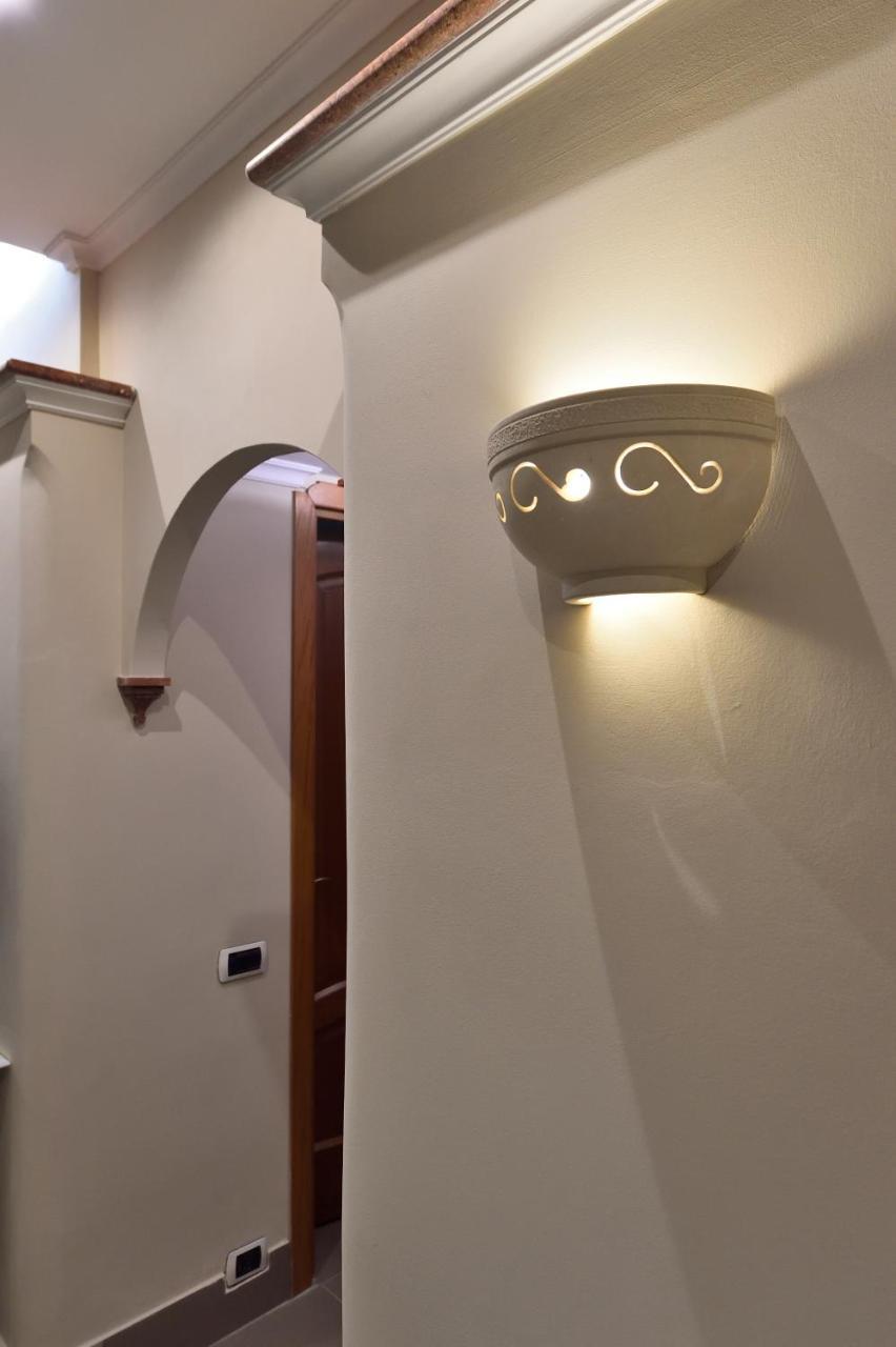 Domus Catone Apartment Rome Bagian luar foto