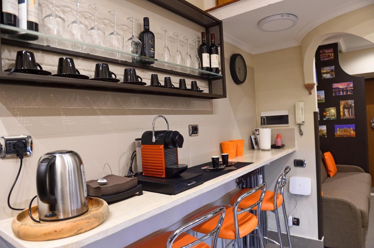 Domus Catone Apartment Rome Bagian luar foto